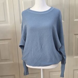 Carmen Marc Valvo Knit Batwing Sweater Top Zippered Sleeves Blue L